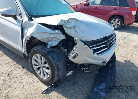 2018 Volkswagen Tiguan 2.0T Se/2.0T Sel from USA, damaged, VIN 3VV3B7AX3JM214346